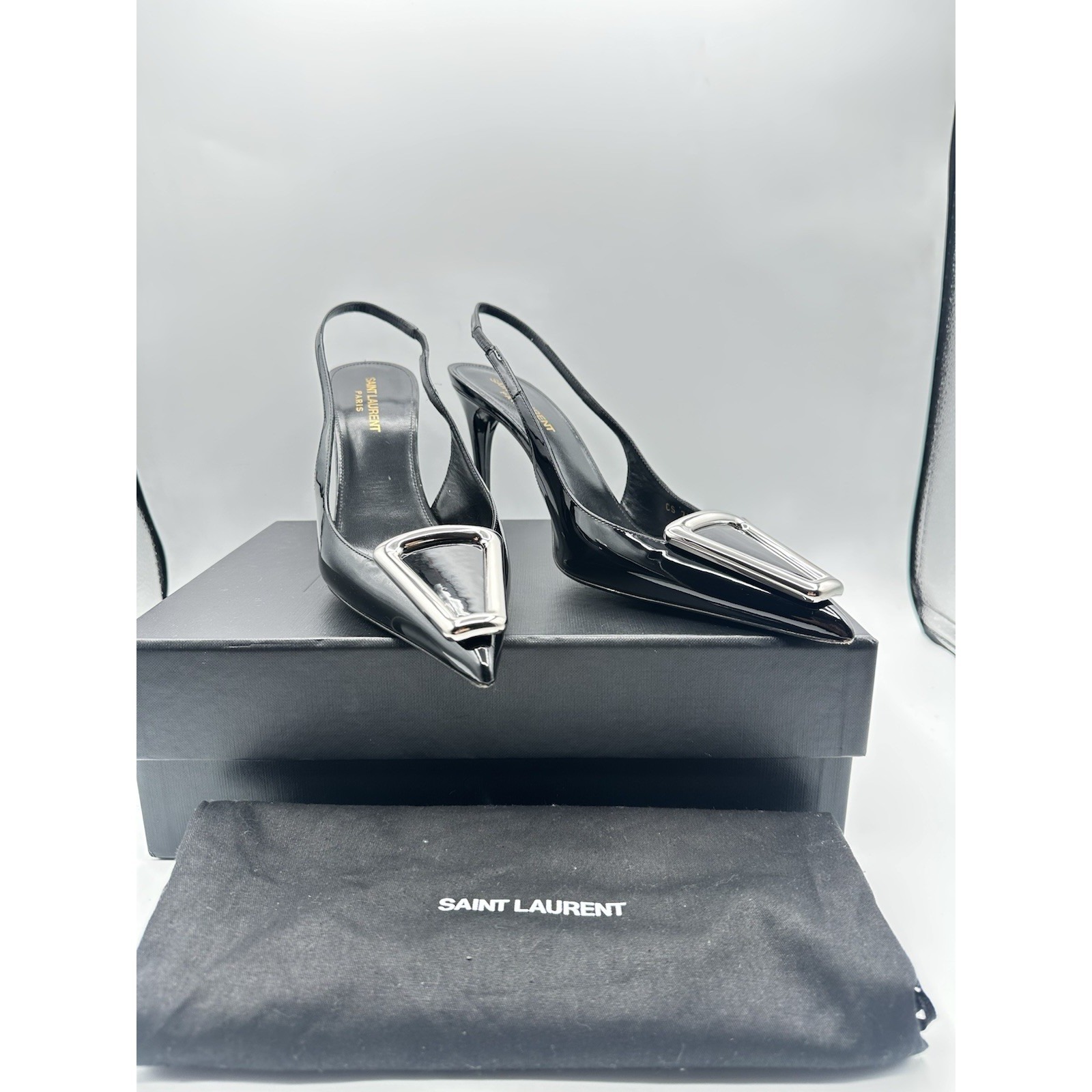 Saint Laurent Avenue Pointed Toe Slingback Pump Shoes Size 38.5 Negro